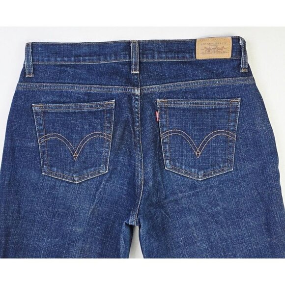 Levi's Size 10M Womens 550 Relaxed Bootcut 31 Inch Inseam Blue Denim Logo Jeans - Picture 12 of 12